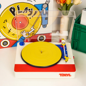 PLAY Pro All-in-One Turntable With BT RX/TX